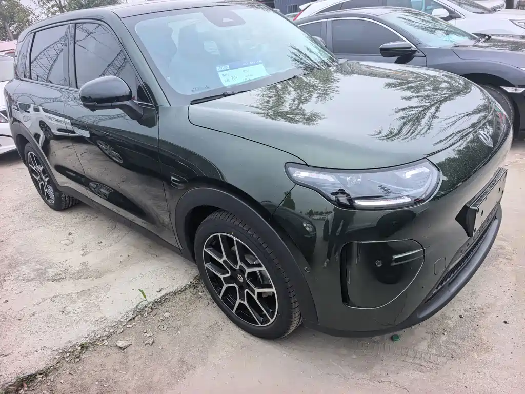 Leapmotor Leapmotor A10 — миниатюра 3