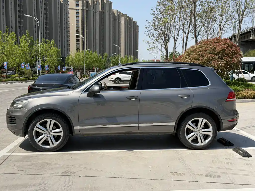 Volkswagen Touareg 2011 3.0TSI