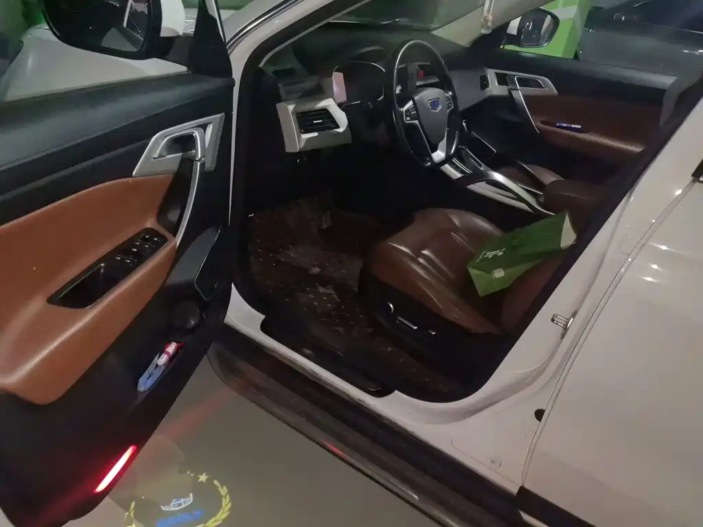 Geely Boyue — миниатюра 17