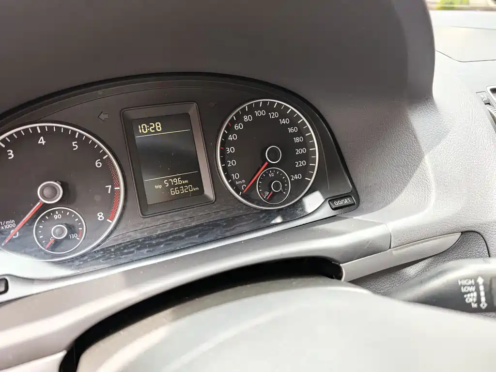 Volkswagen Touran — миниатюра 15