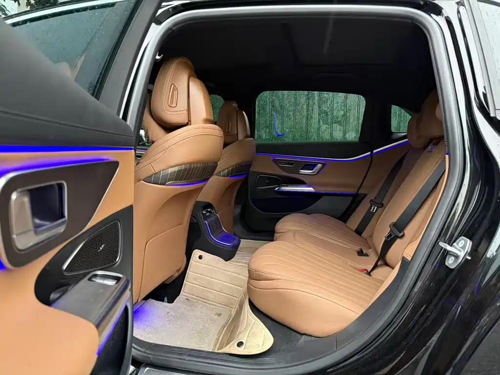 Mercedes-Benz E-Class E 2024 E 350 e L
