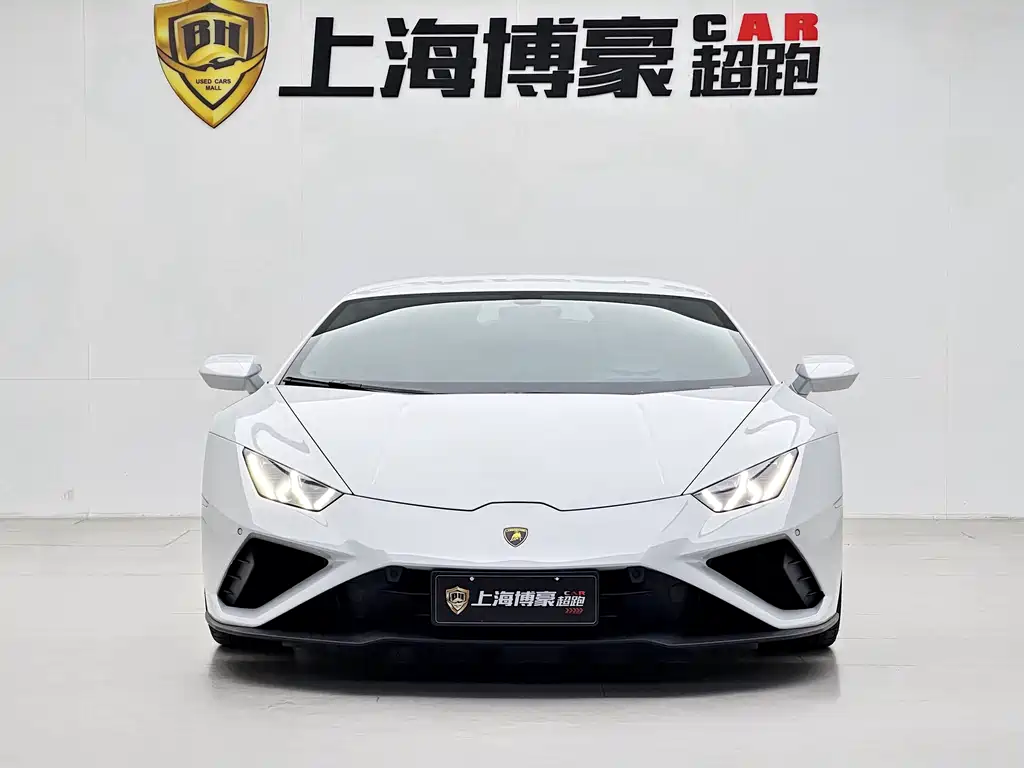 LAMBORGHINI HURACÁN