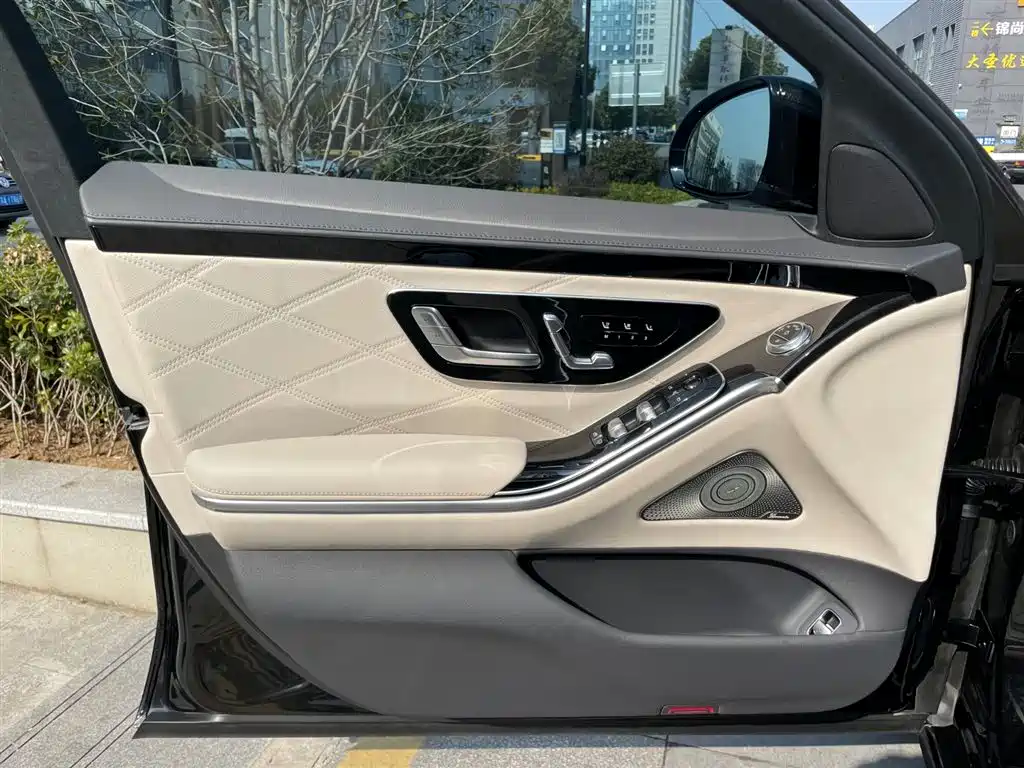 MERCEDES-BENZ MAYBACH S CLASS