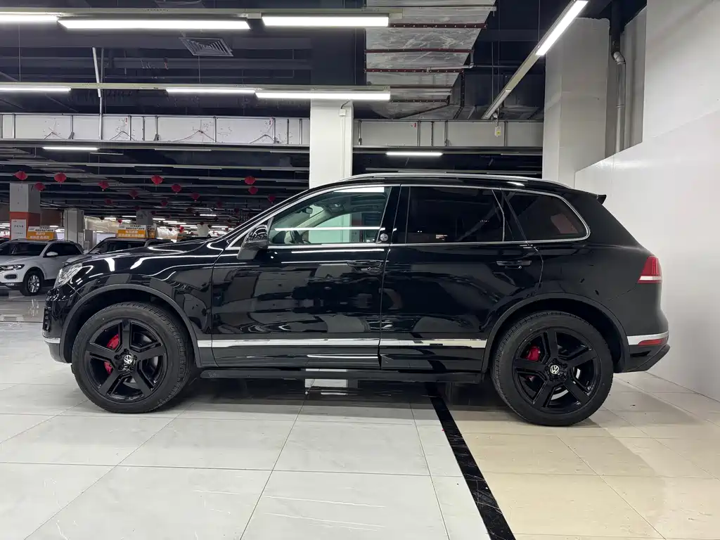 Volkswagen Touareg — миниатюра 4