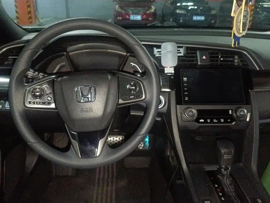 Honda Civic — миниатюра 12