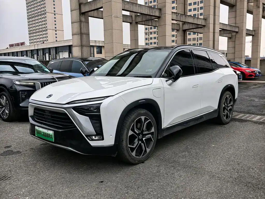NIO NIO ES8