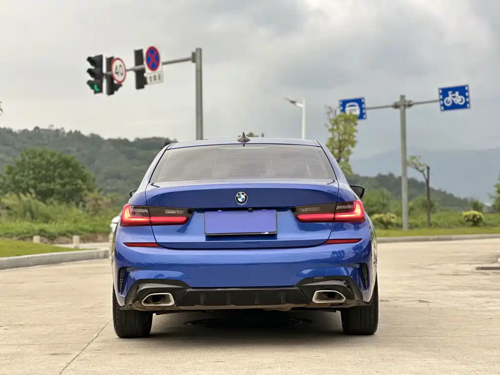 BMW 3 Series — миниатюра 2