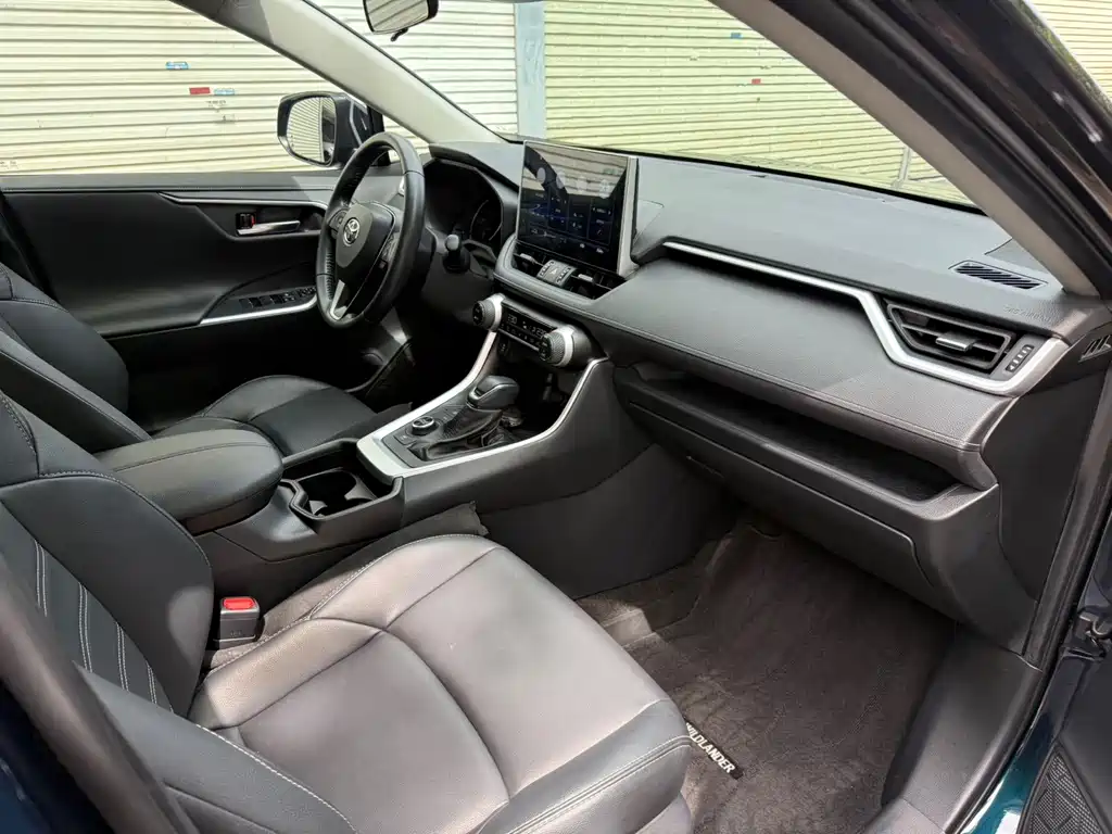 Toyota Wildlander — миниатюра 14