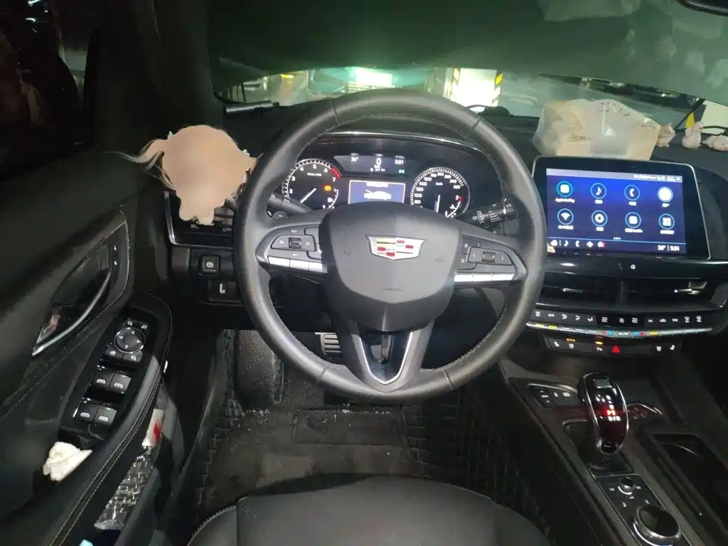 Cadillac CT5 — миниатюра 11