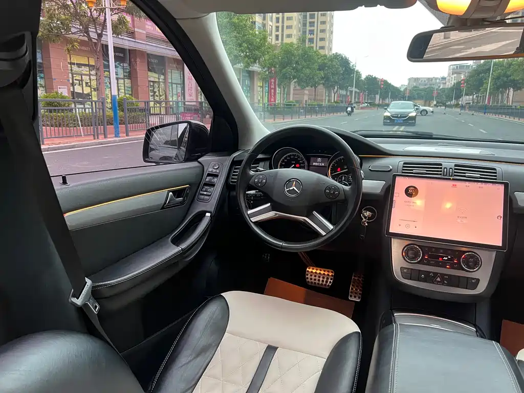 MERCEDES-BENZ R CLASS