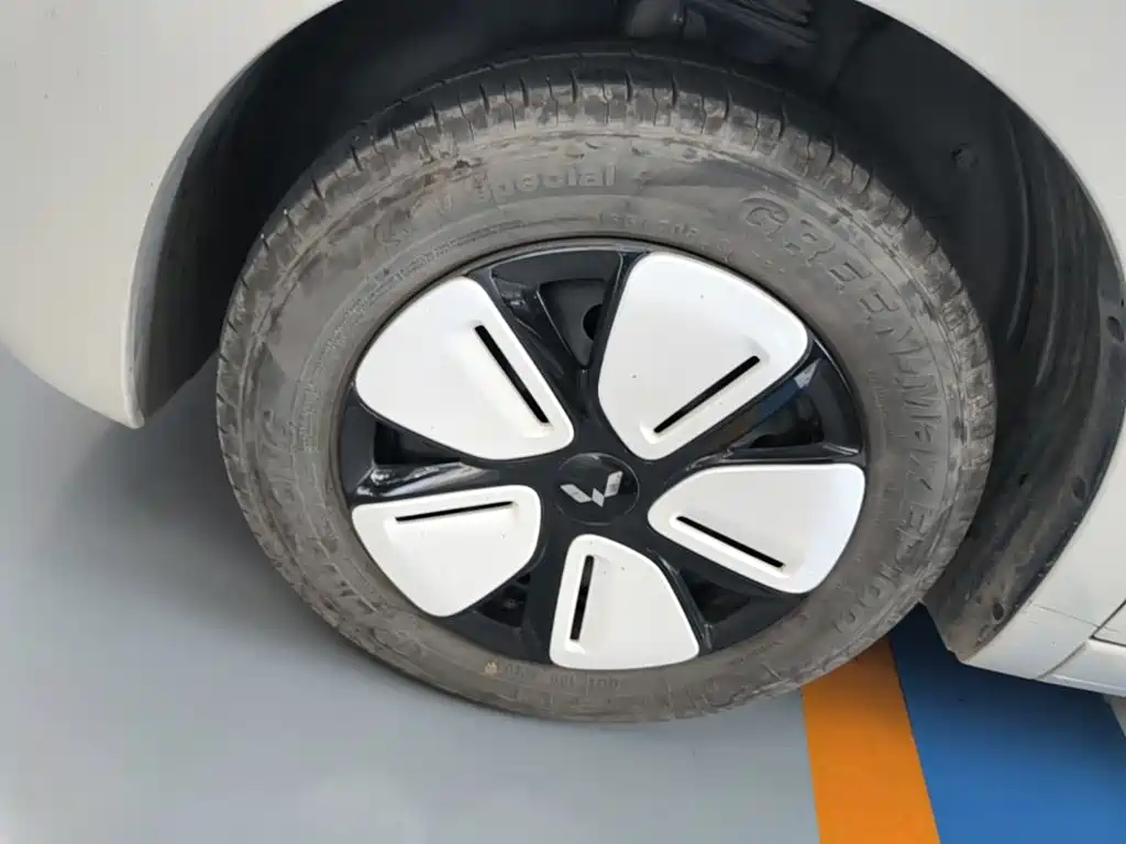 Wuling MINIEV — миниатюра 23