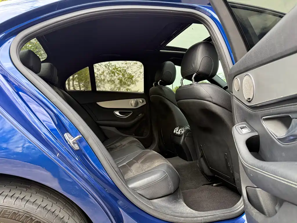 MERCEDES-BENZ C CLASS