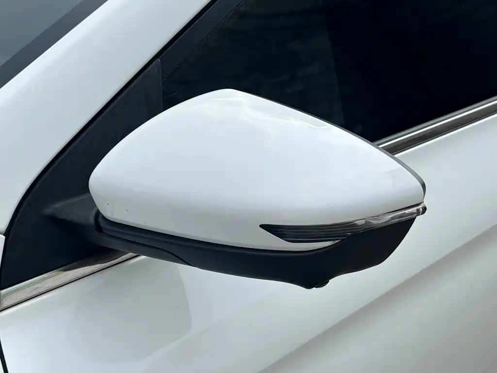 Geely Binrui — миниатюра 10