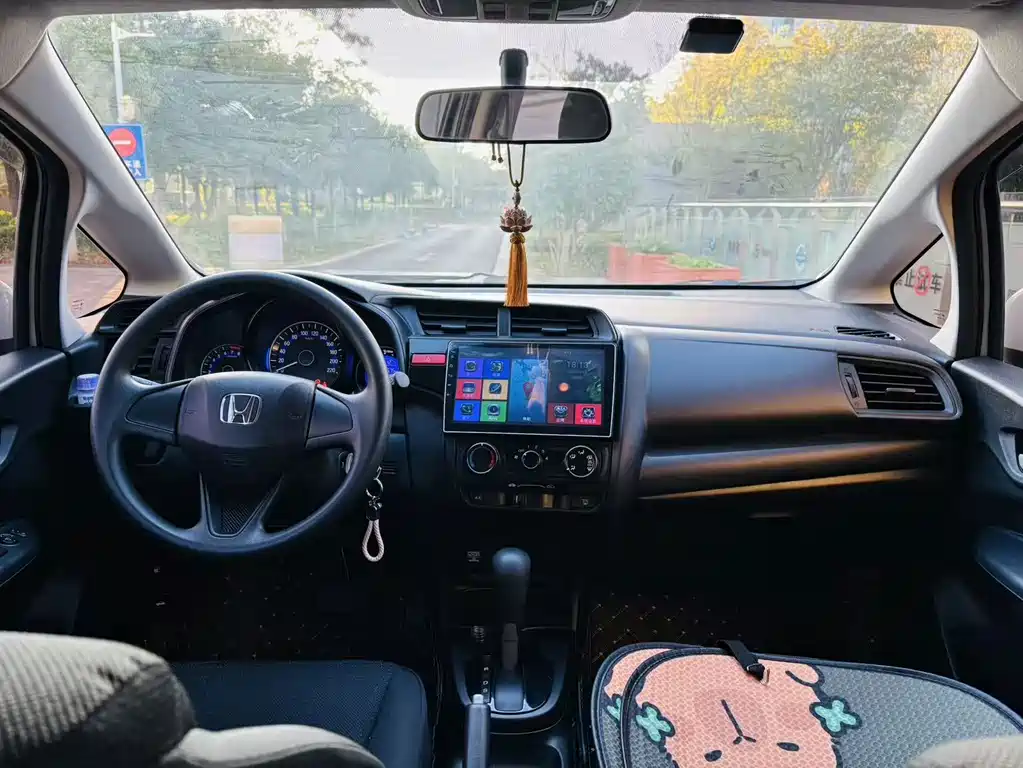 Honda Fit — миниатюра 10