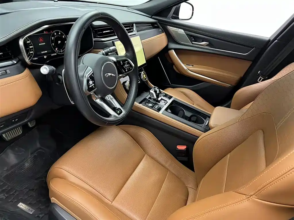 Jaguar XFL 2021 XFL 2.0T P300 Flagship Sport