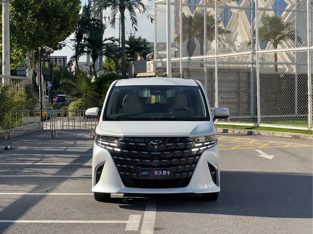 Toyota Alphard 2024 2.5L Premium