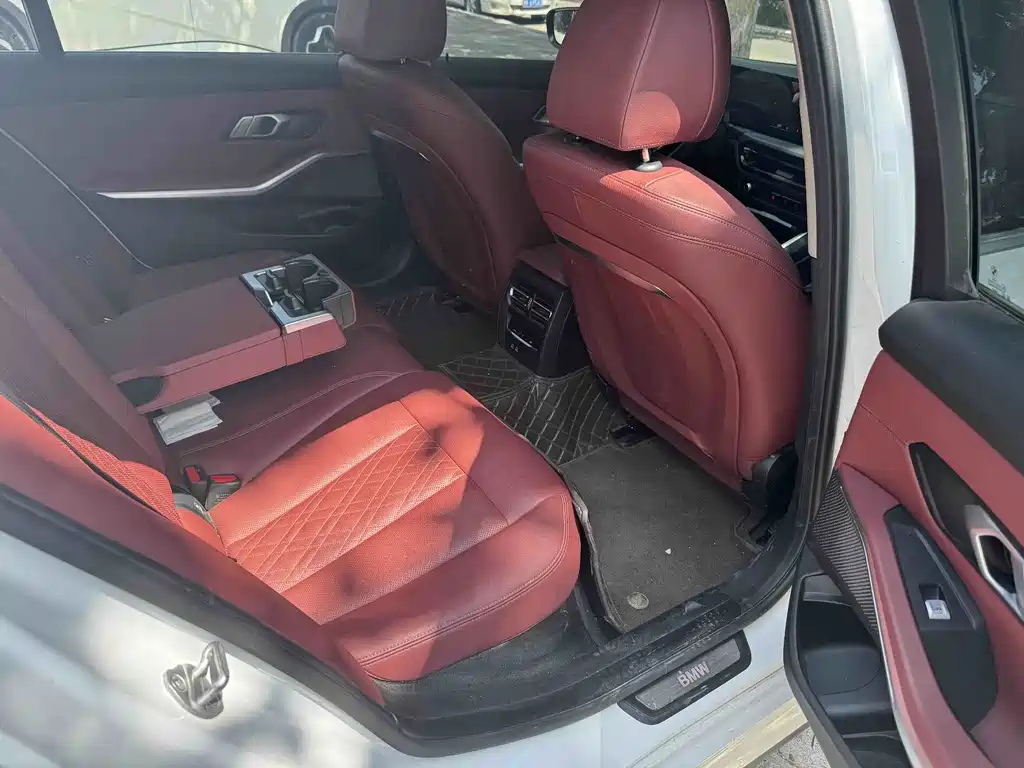 BMW i3 — миниатюра 10