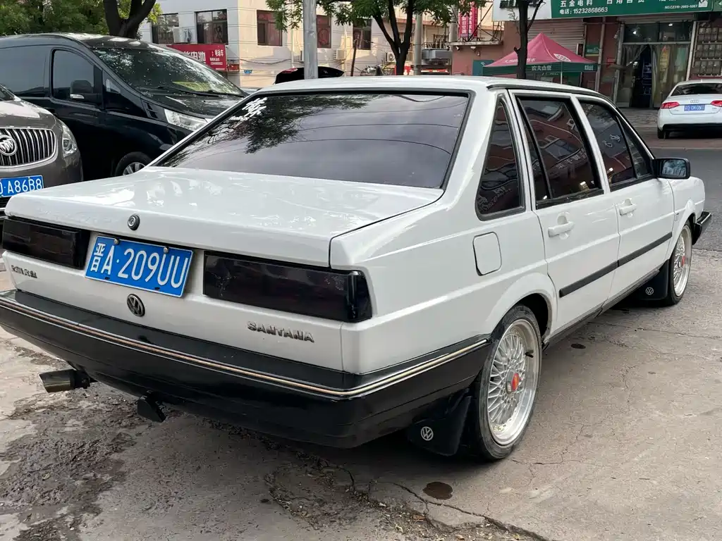 Volkswagen Santana Classic — миниатюра 9