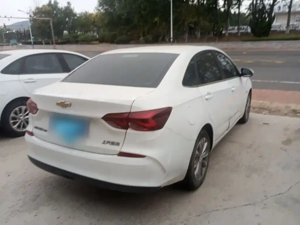 Chevrolet Monza — миниатюра 7