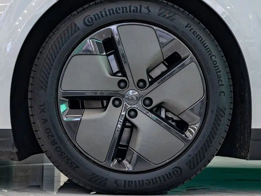 Li Auto Li i8 — миниатюра 7