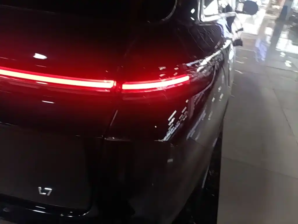 Li Auto Li L7 — миниатюра 8