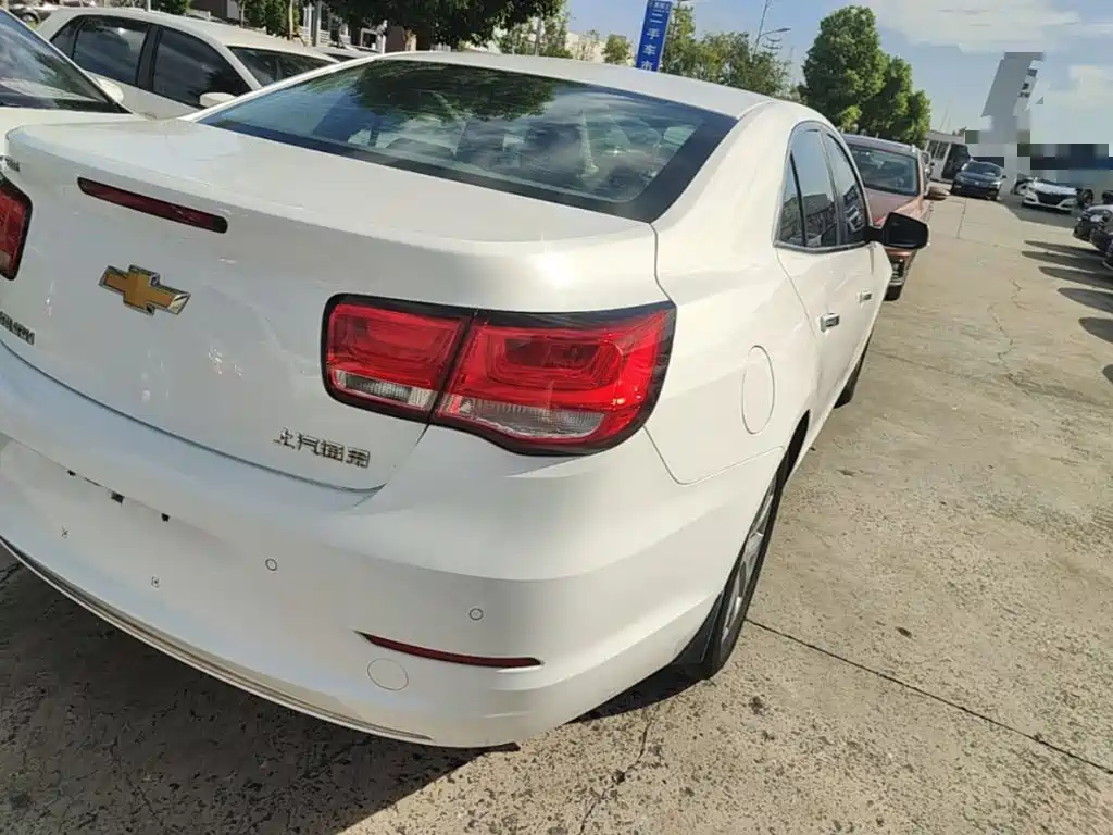 Chevrolet Malibu — миниатюра 8