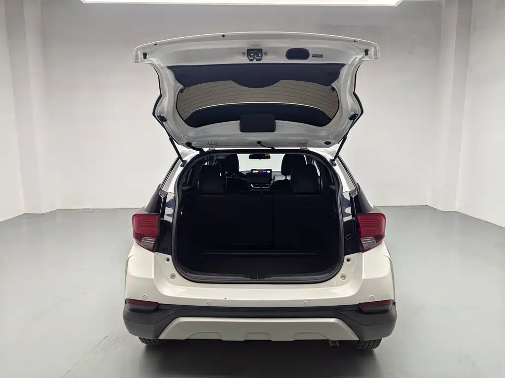 Toyota Yaris L — миниатюра 19