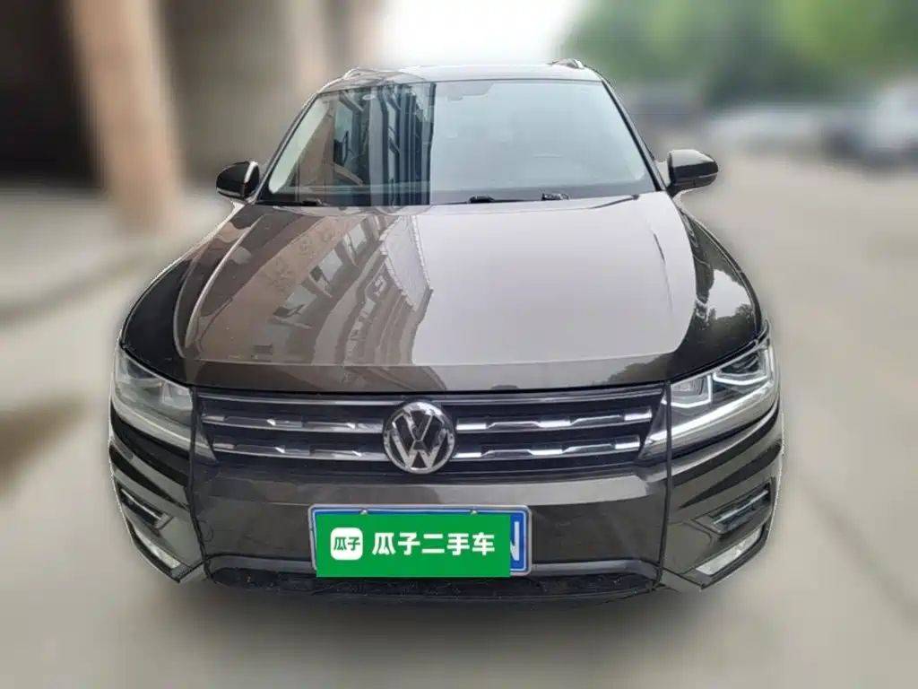 Volkswagen Tiguan L L 2019 330TSI AT Luxury V