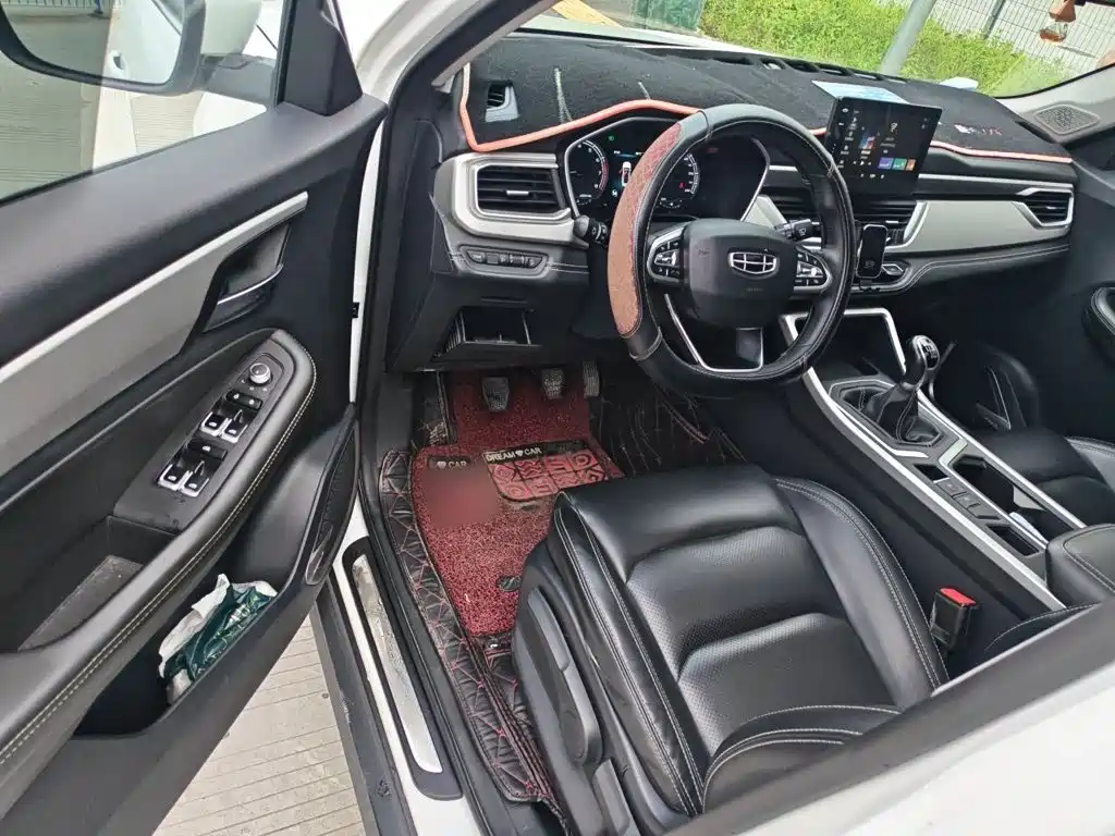 Geely Vision X6 — миниатюра 14