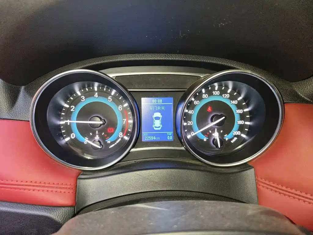 Haval H1 2015 1.5L MT Luxury