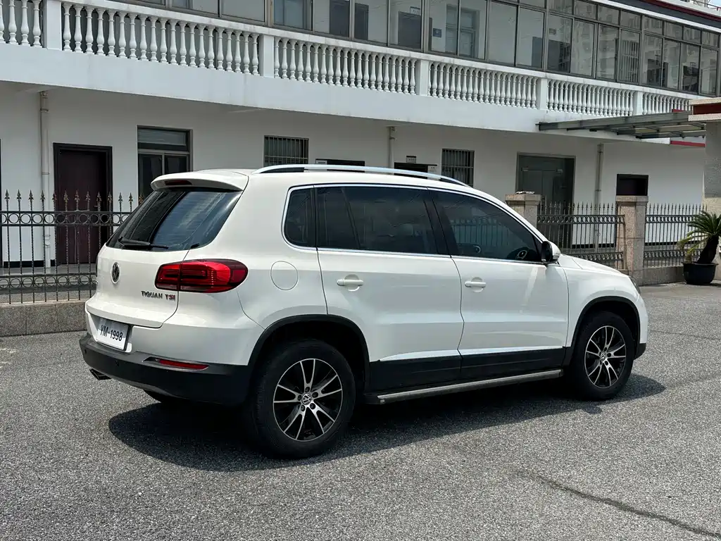 Volkswagen Tiguan — миниатюра 6