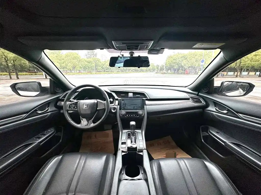 Honda Civic — миниатюра 6