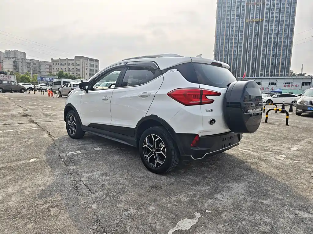 BYD Yuan Pro — миниатюра 5