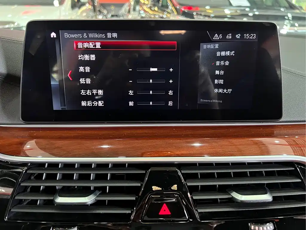 BMW M5 — миниатюра 18