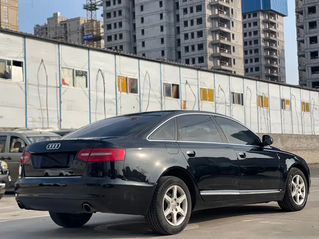 Audi A6L — миниатюра 12