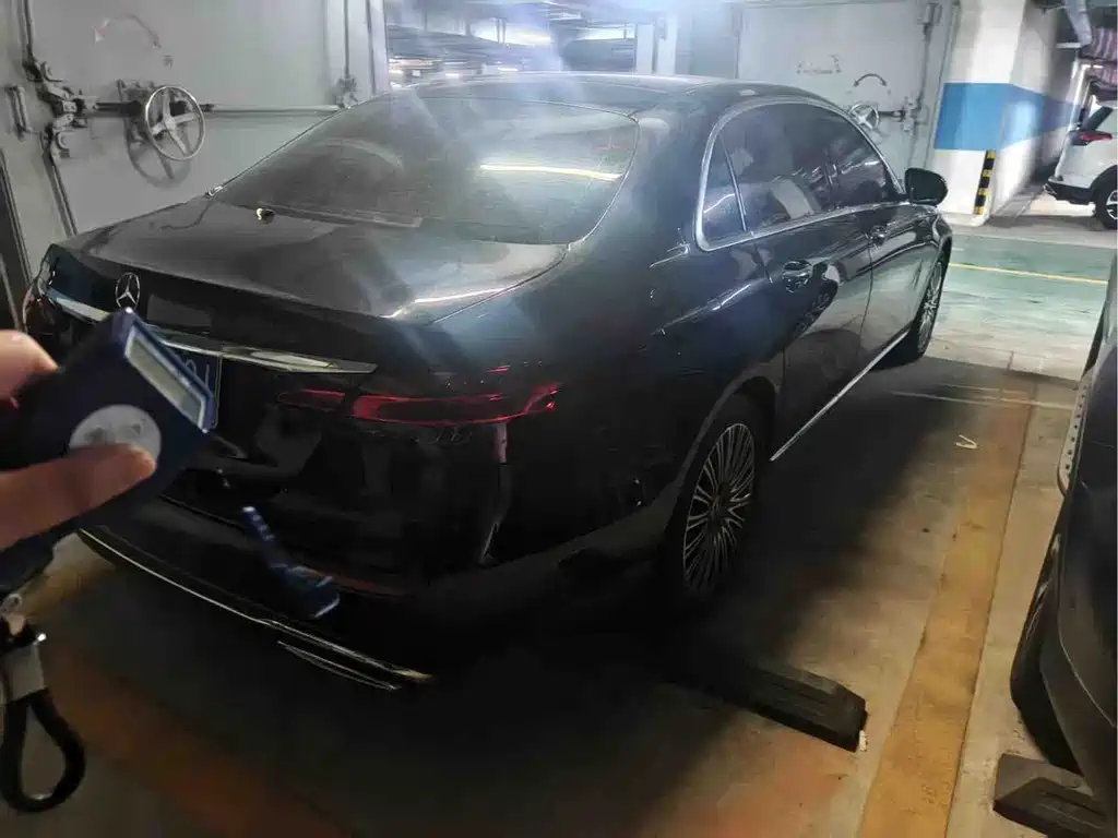 Mercedes-Benz E-Class E 2023 E 300 L Fashion