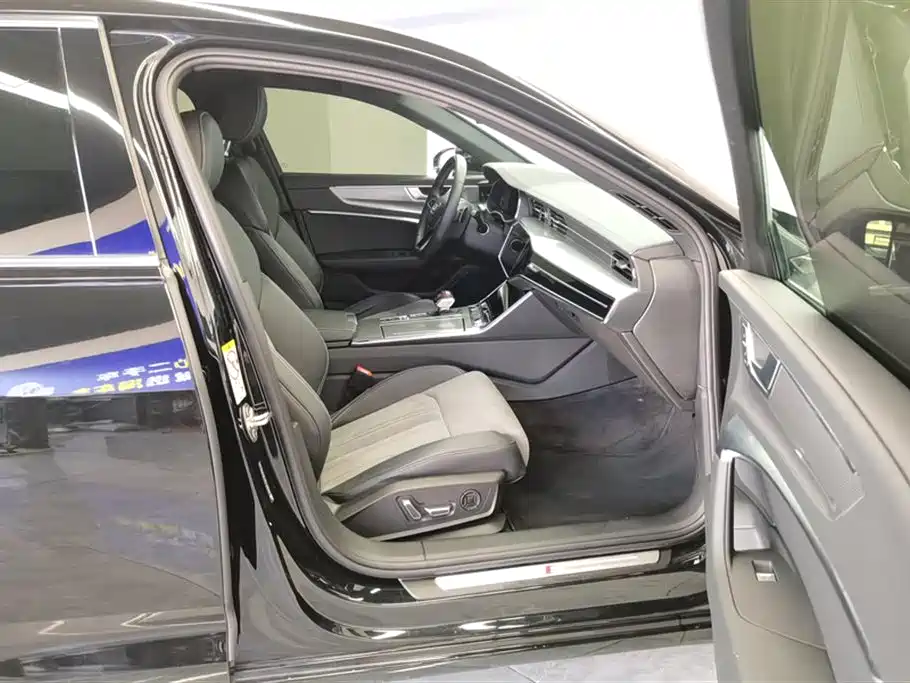 Audi A6L 2024 45 TFSI