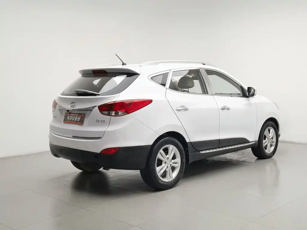 Hyundai ix35 — миниатюра 2