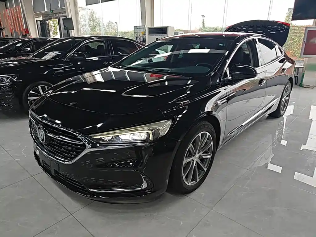 Buick LaCrosse — миниатюра 2