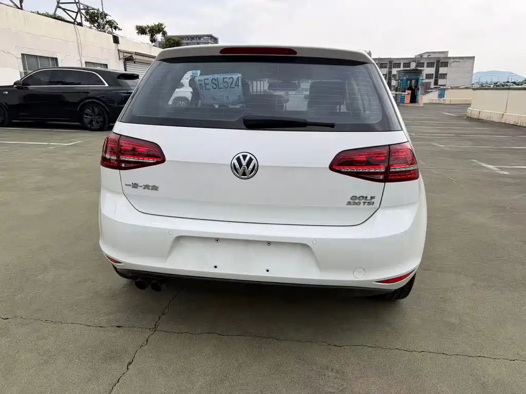 Volkswagen Golf — миниатюра 11