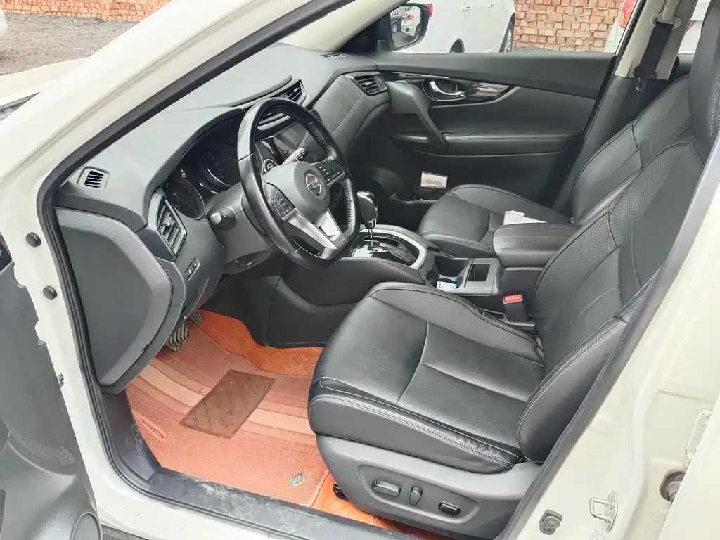 Nissan X-Trail — миниатюра 4