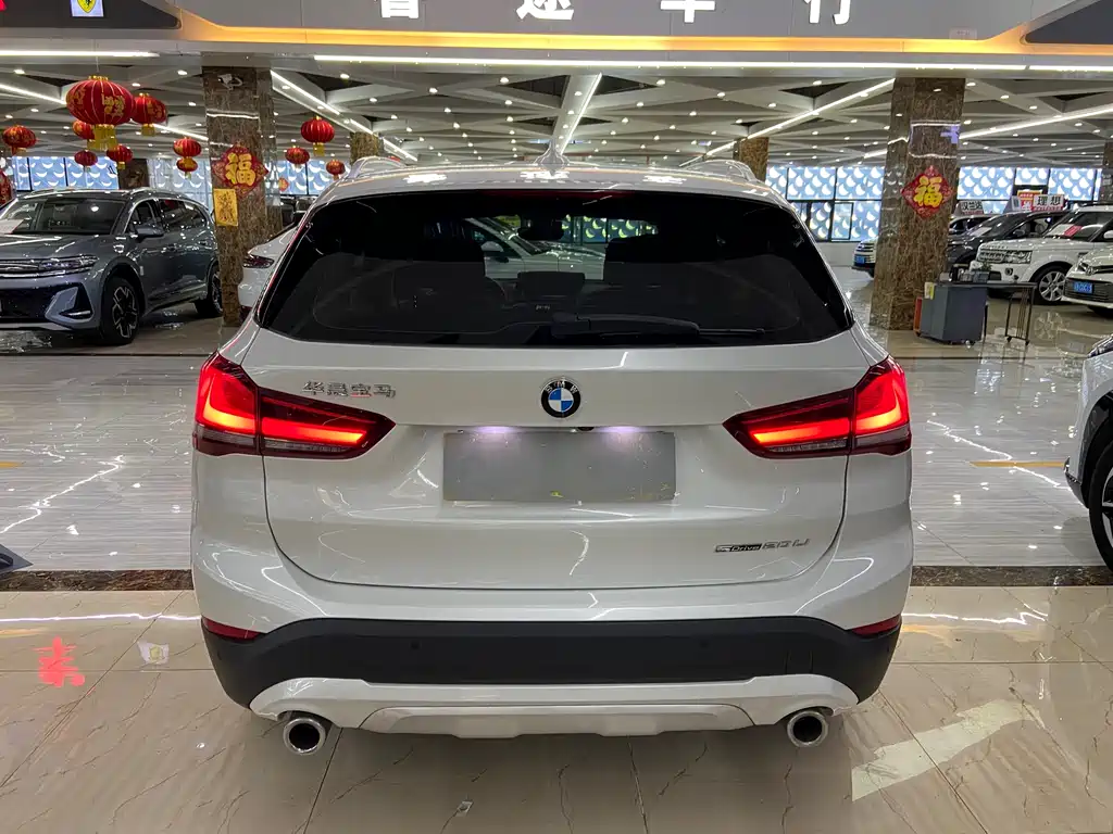 BMW X1 2022 sDrive20Li Premium