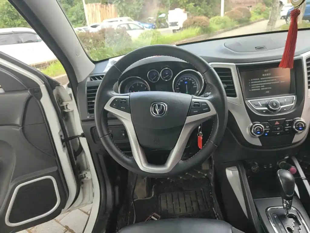 Changan CS35 — миниатюра 11