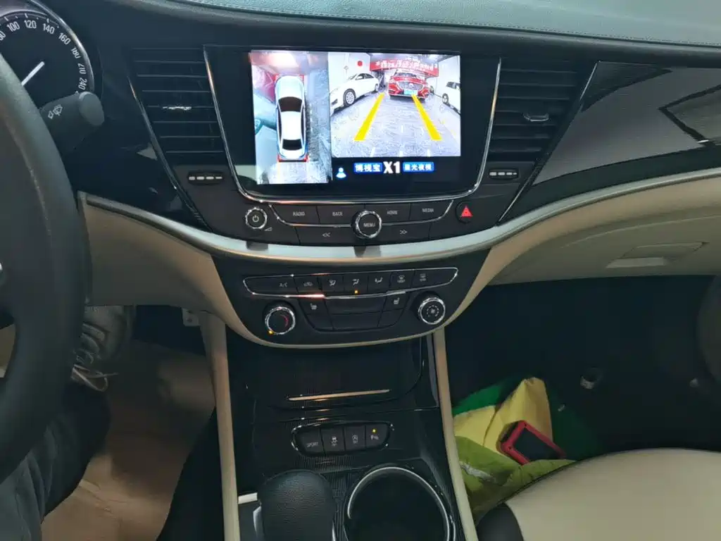 Buick Verano — миниатюра 13