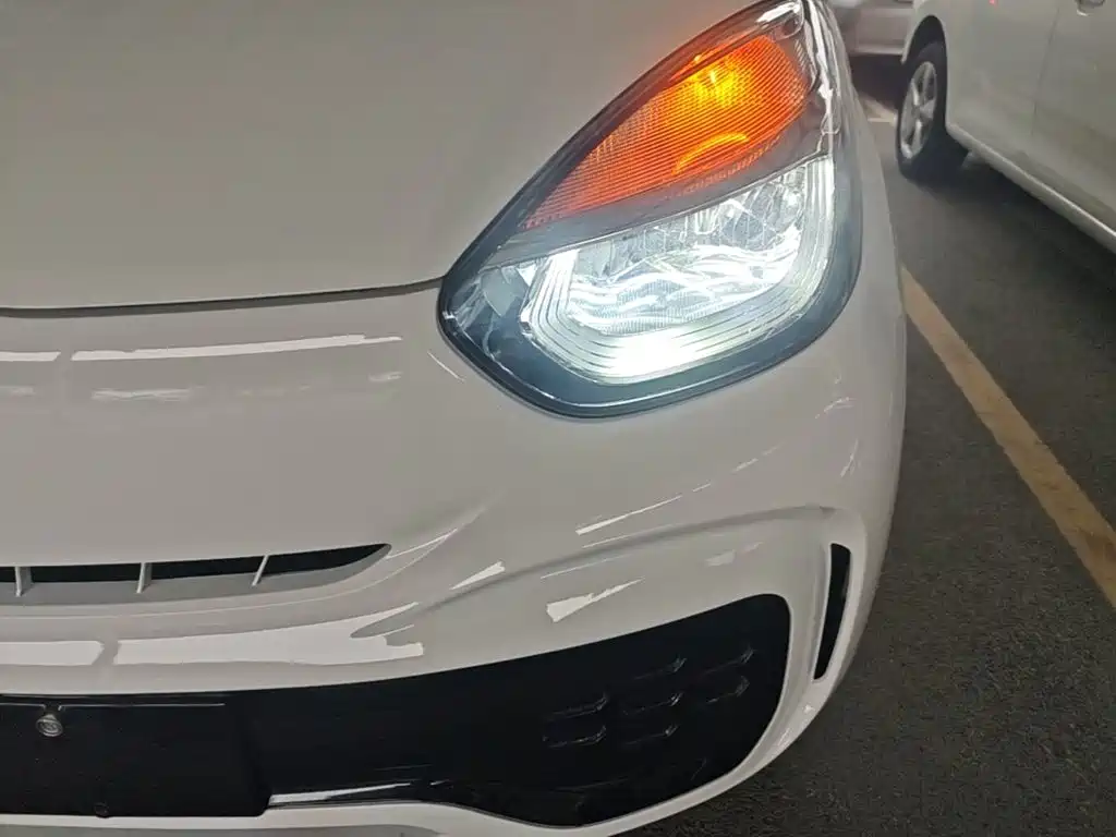 Roewe Clever — миниатюра 24