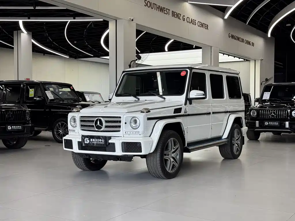 Mercedes-Benz G-Class
