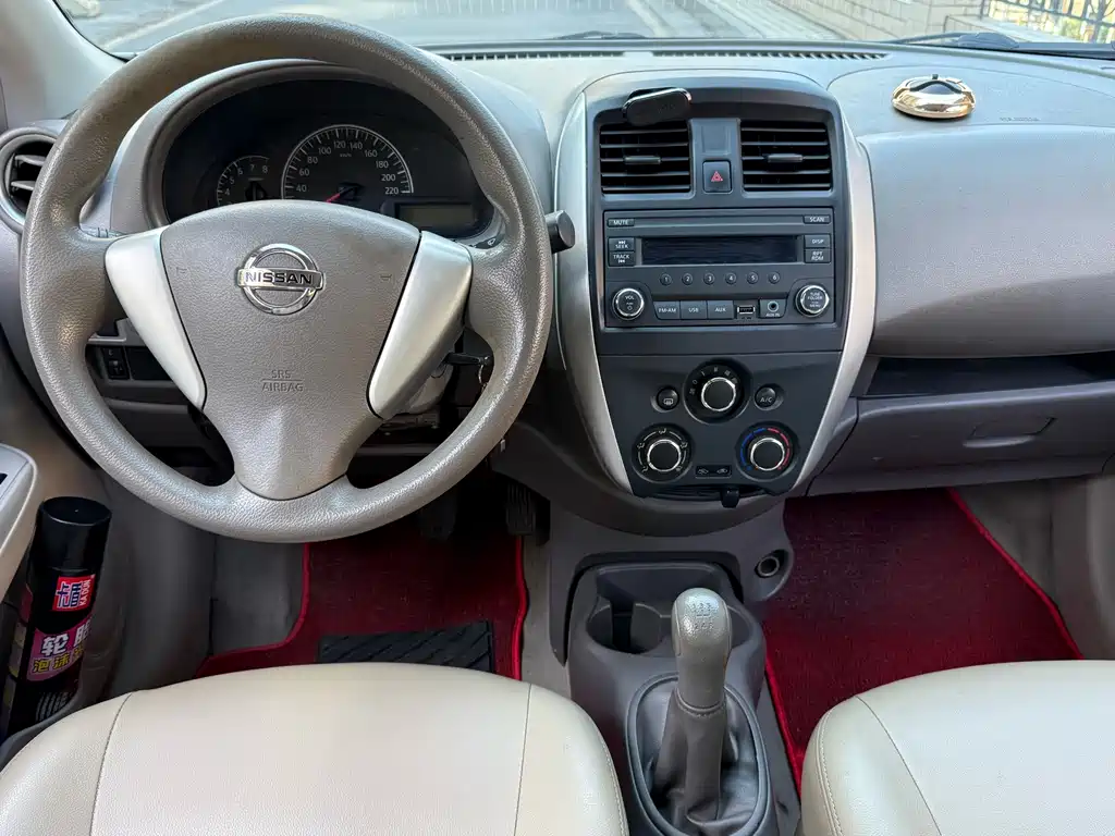 Nissan Sunny — миниатюра 6