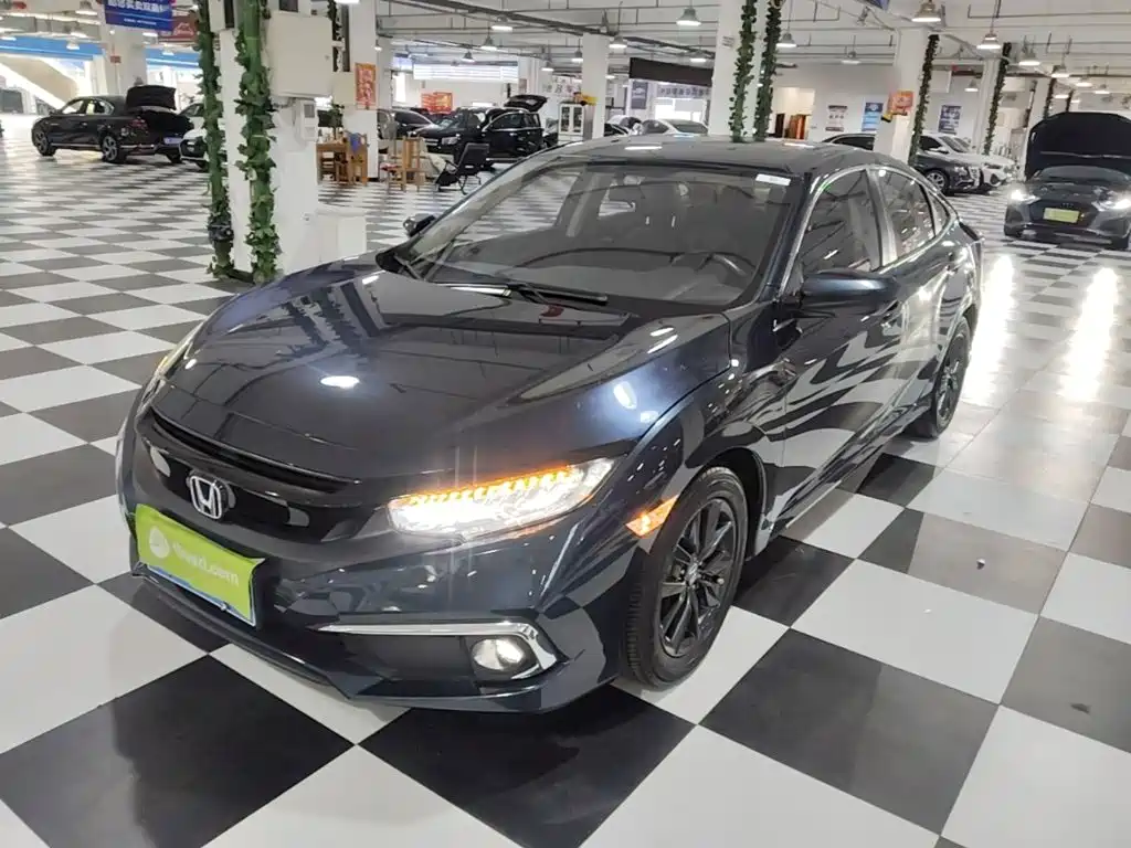 Honda Civic — миниатюра 2