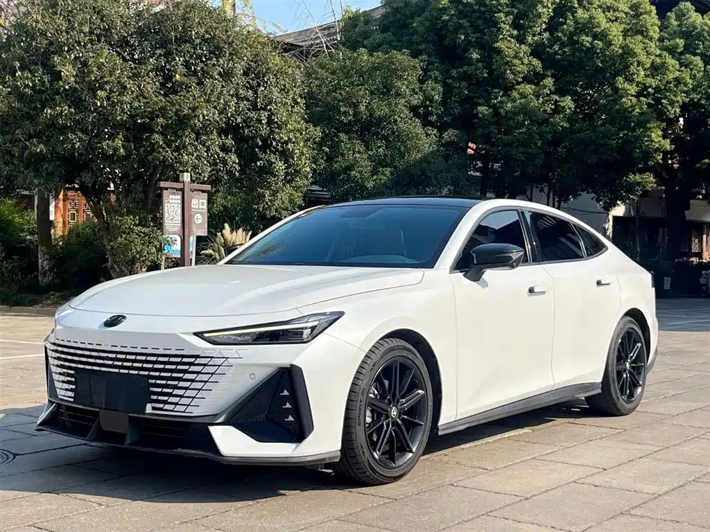 Changan UNI-V 2022