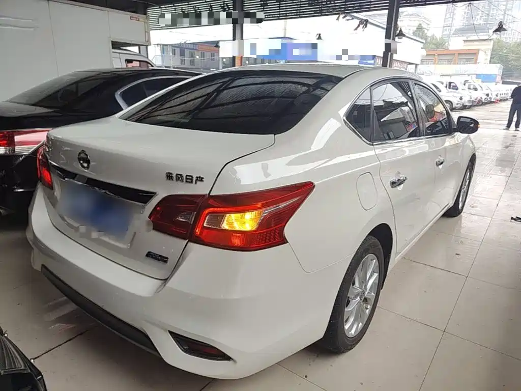 Nissan Sylphy — миниатюра 7